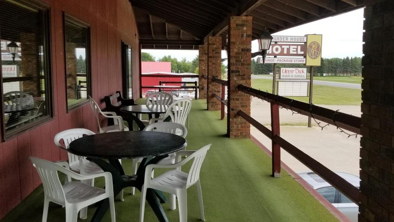 Alexander House Motel Park River Extérieur photo
